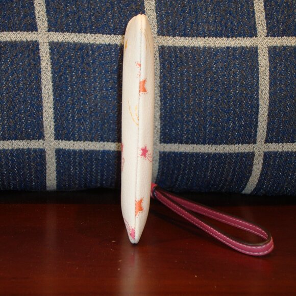 Coach Corner Zip Wristlet with Shooting Star Print EXCELLENT CONDITON! - Picture 7 of 10